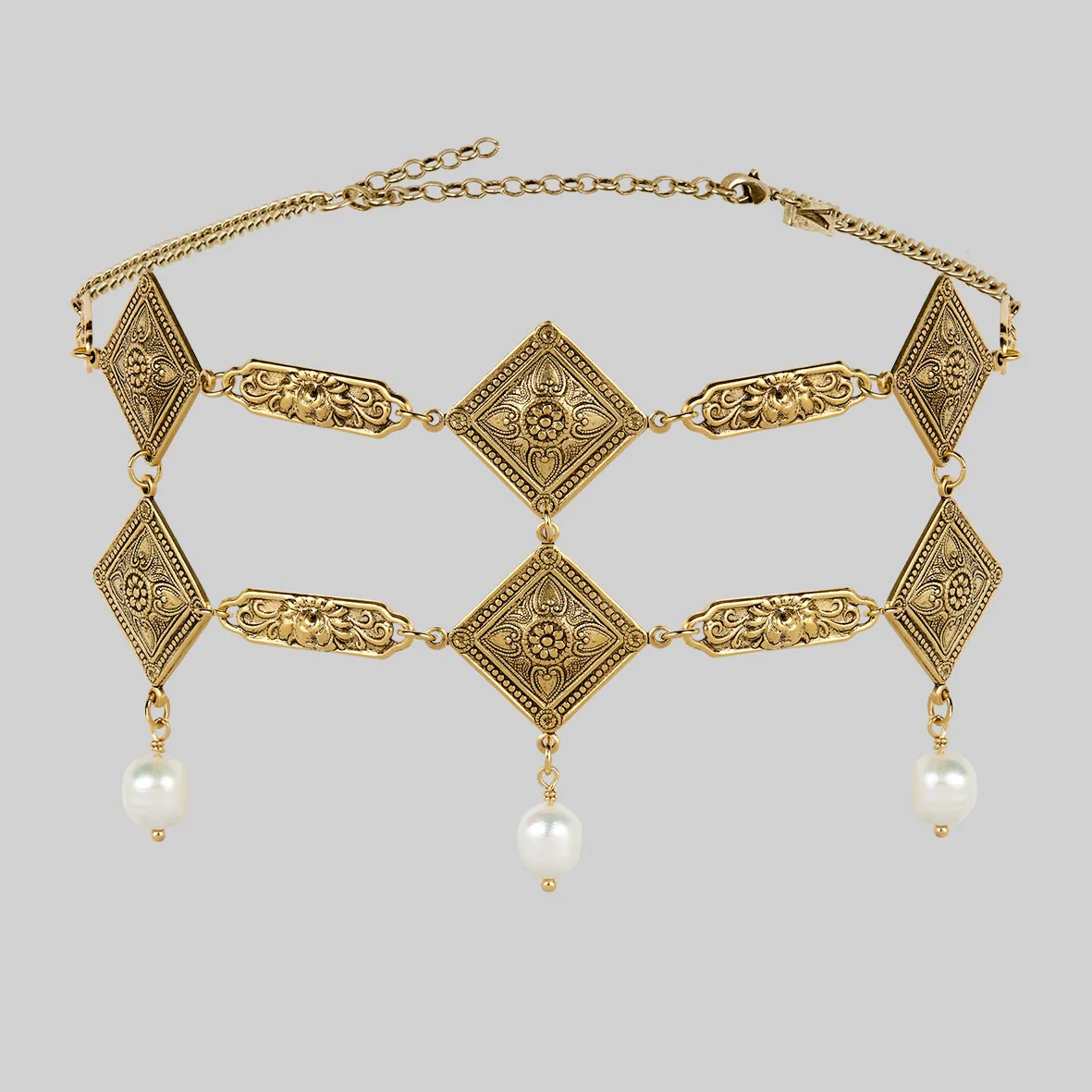 A DEEP LURE. Romantic Pearl Choker - Gold - Image 2