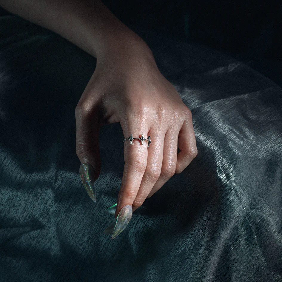 ABYSS. North Star Abalone Shell Ring - Silver - Image 2