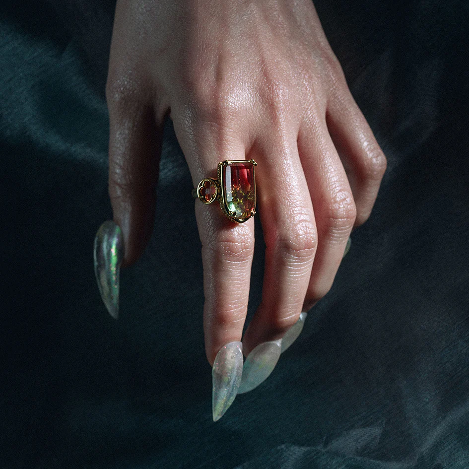 ALTAR. Gothic Arch Tourmaline Glass Ring - Gold