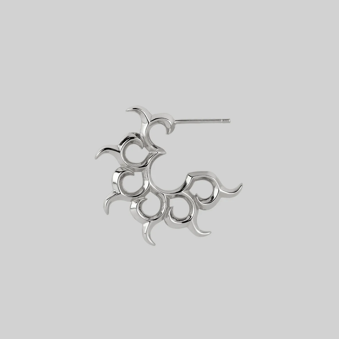 ANDROMEDA. Pinwheel Hoop Earrings - Silver - Image 4