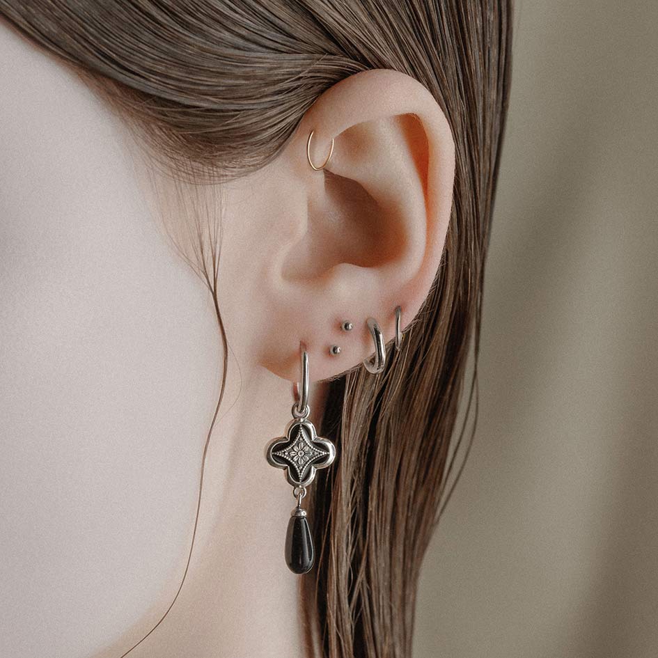 ANNIE. Tudor Crest Black Enamel Hoop Earrings - Silver - Image 2