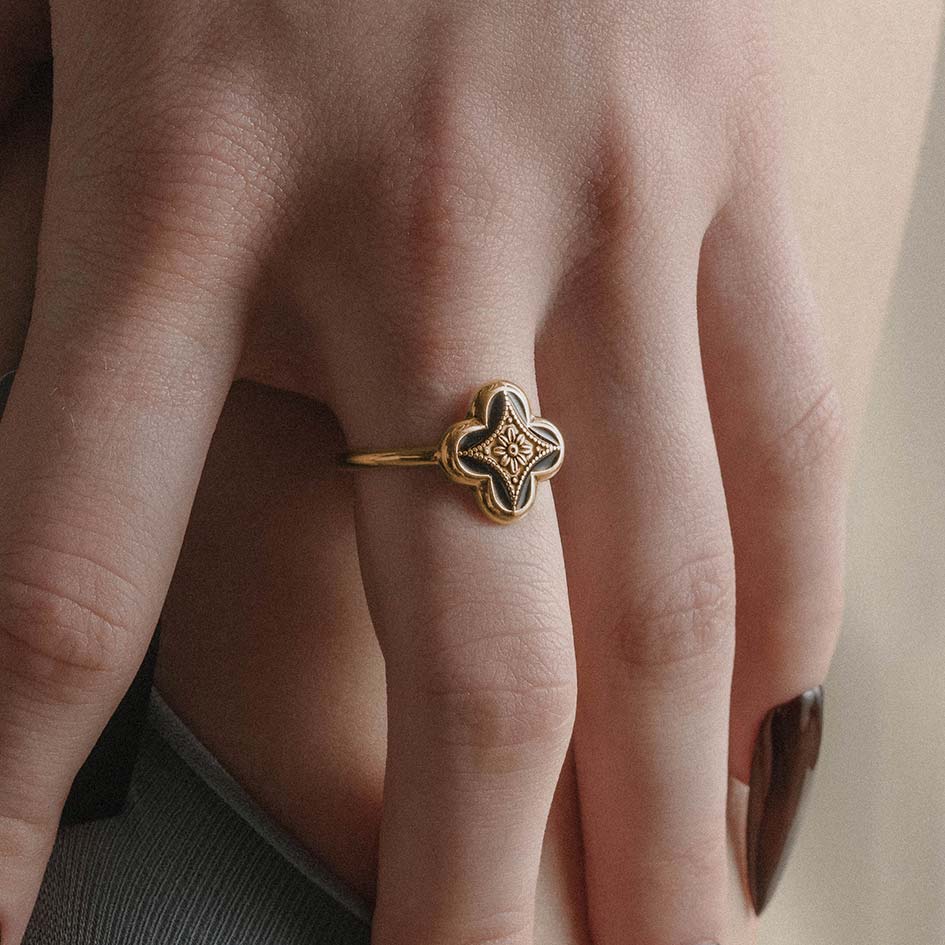 ANNIE. Tudor Crest Black Enamel Ring - Gold