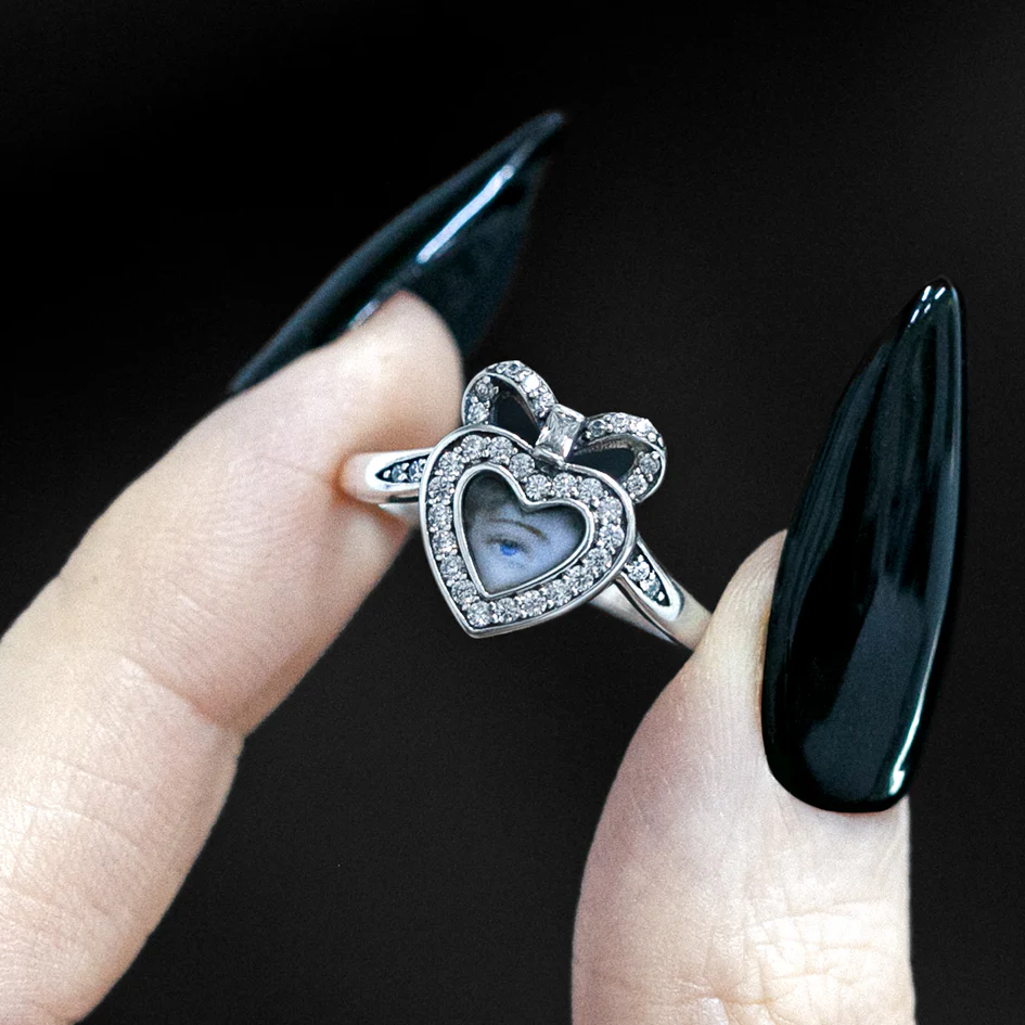 ANONYMITY. Lover's Eye & Cubic Zirconia Heart Ring - Silver - Image 3
