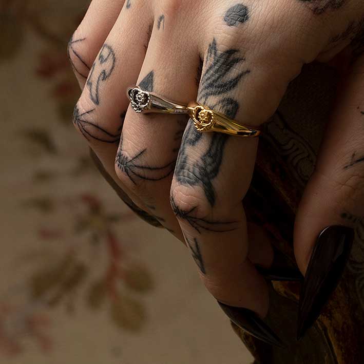 APRIL. Sunflower Heart Ring - Silver - Image 3