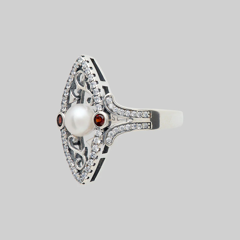 ARABELLA. Thorn Encased Pearl Ring - Silver - Image 3