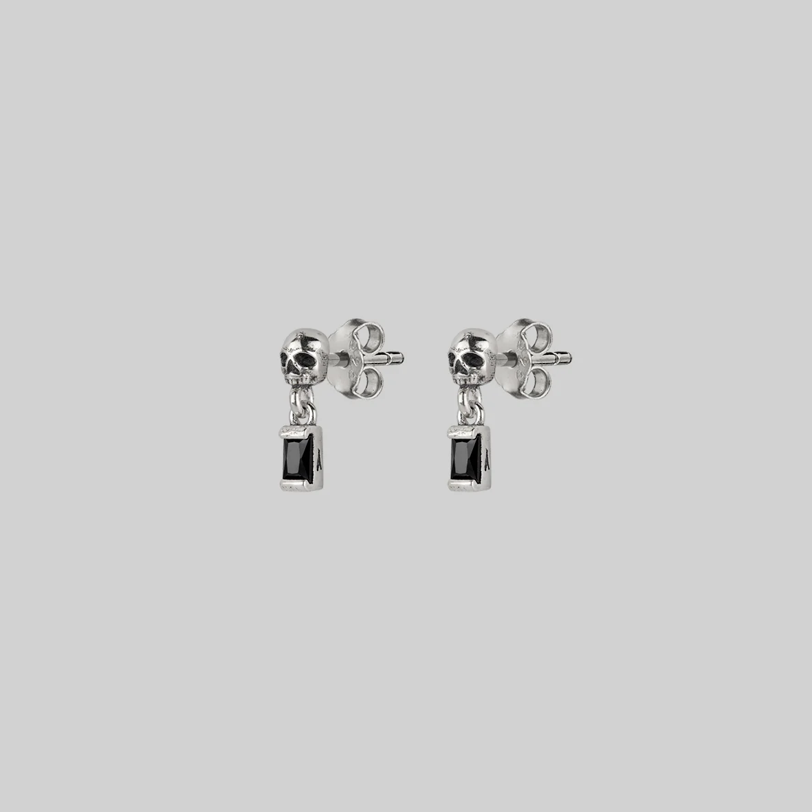 BEAUX. Tiny Skull & Black Spinel Stud Earrings - Silver - Image 2