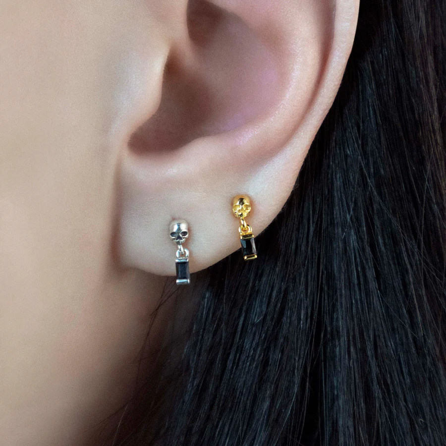BEAUX. Tiny Skull & Black Spinel Stud Earrings - Silver - Image 3