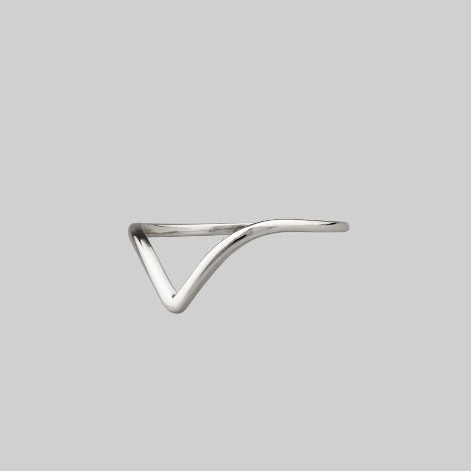 BIASED. Simple Chevron Silver Ring - Image 3