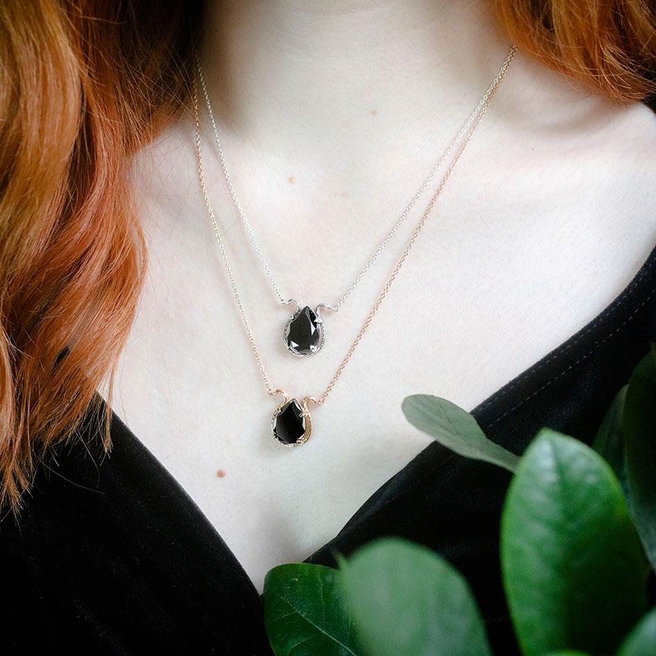 BITTERSWEET. Double Serpent Onyx Necklace - Silver - Image 3