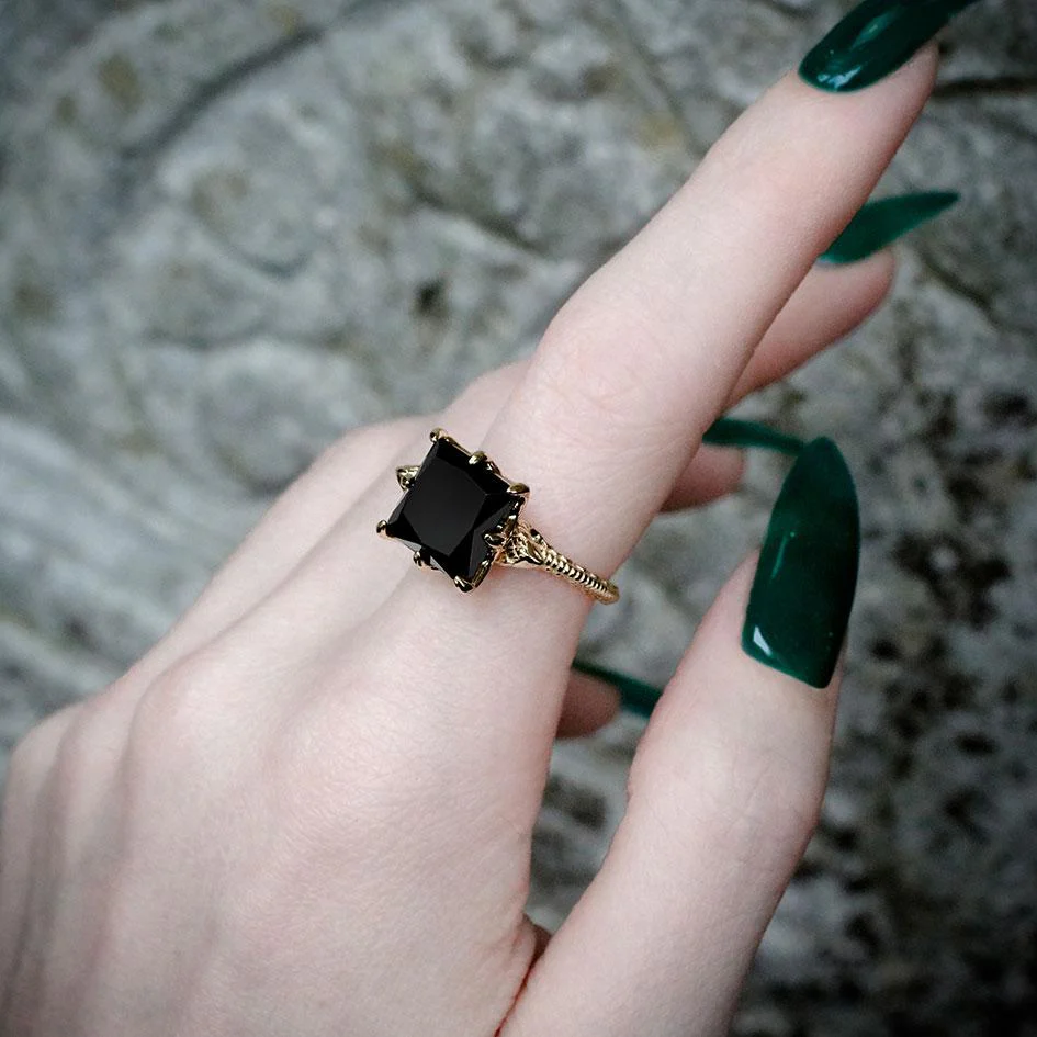 BITTERSWEET. Double Serpent Onyx Ring - Silver - Image 4