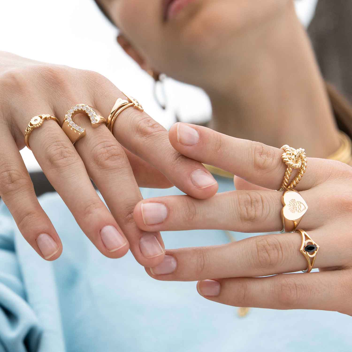CELESTIAL. Two Moons Black Spinel Gold Ring - Image 3