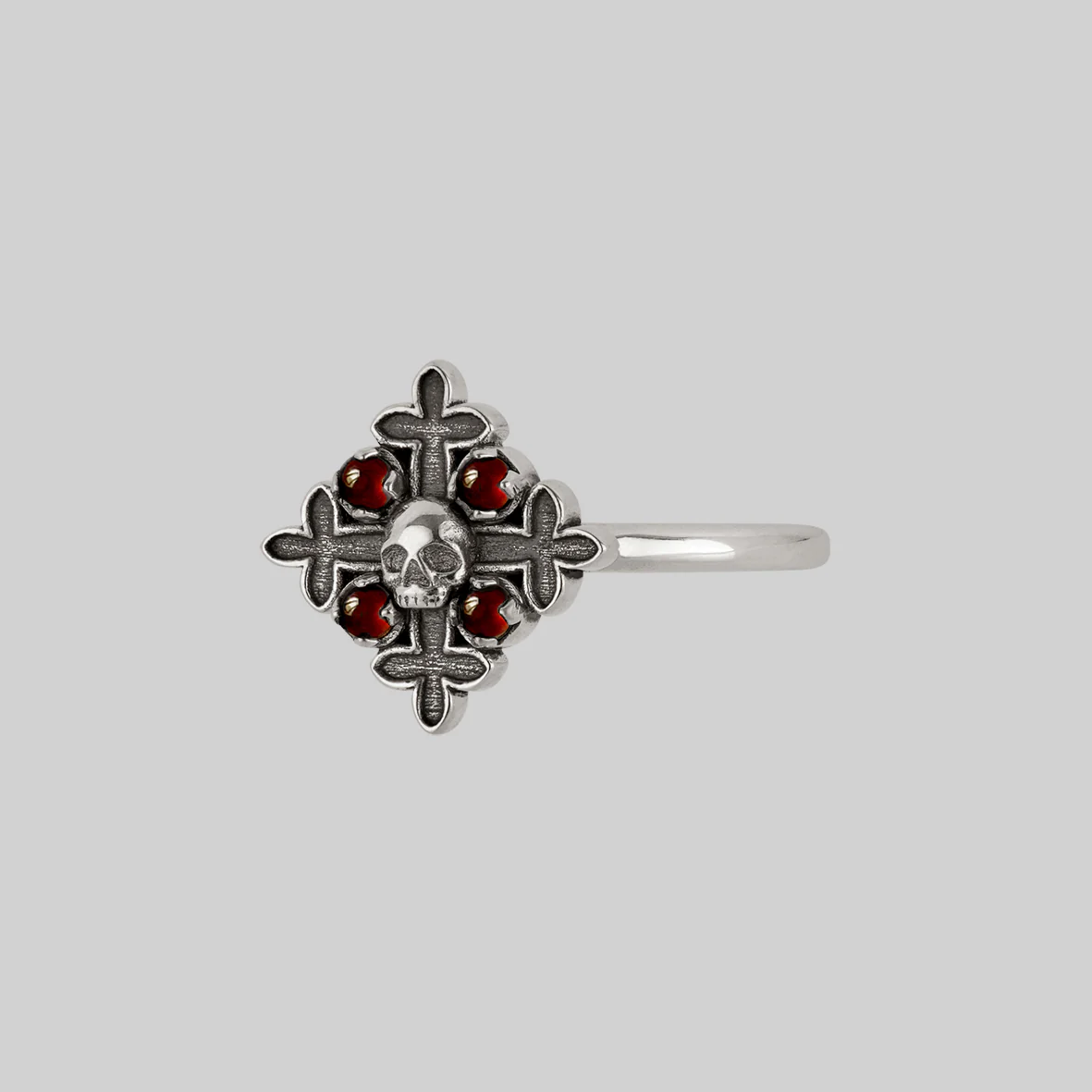 ELVIRA. Medieval Cross Garnet Ring - Silver - Image 2