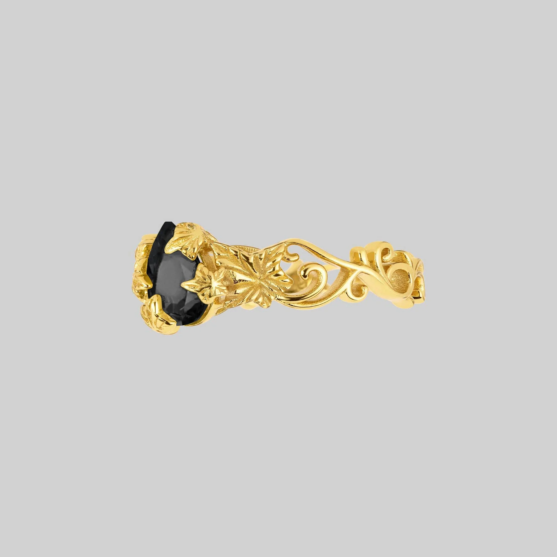 FERONIA. Secret Garden Black Onyx Ring - Gold - Image 3