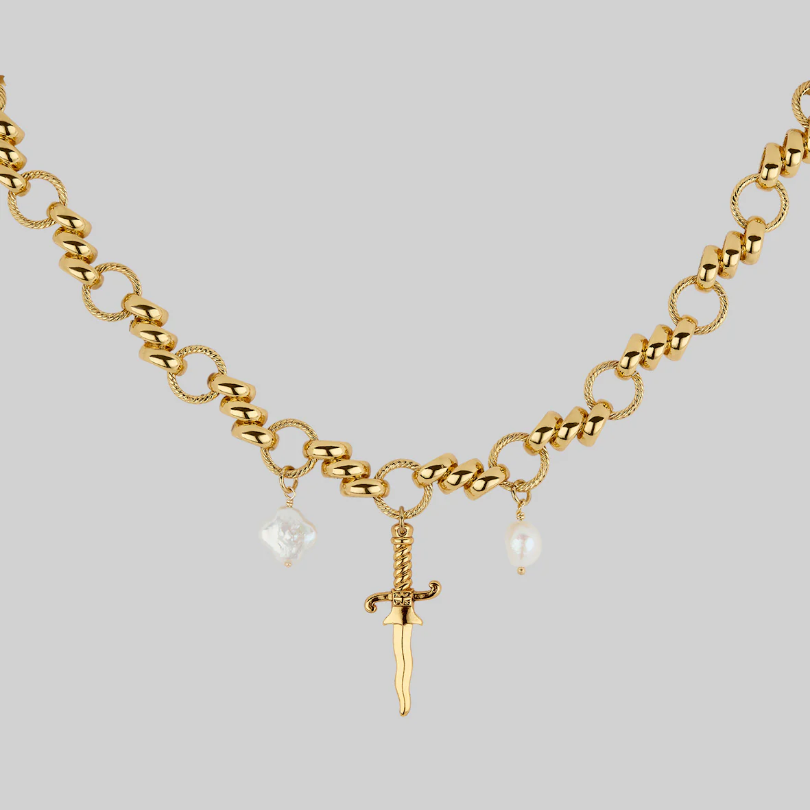 FORTUNE. Dagger & Pearl Charm Necklace - Gold - Image 2