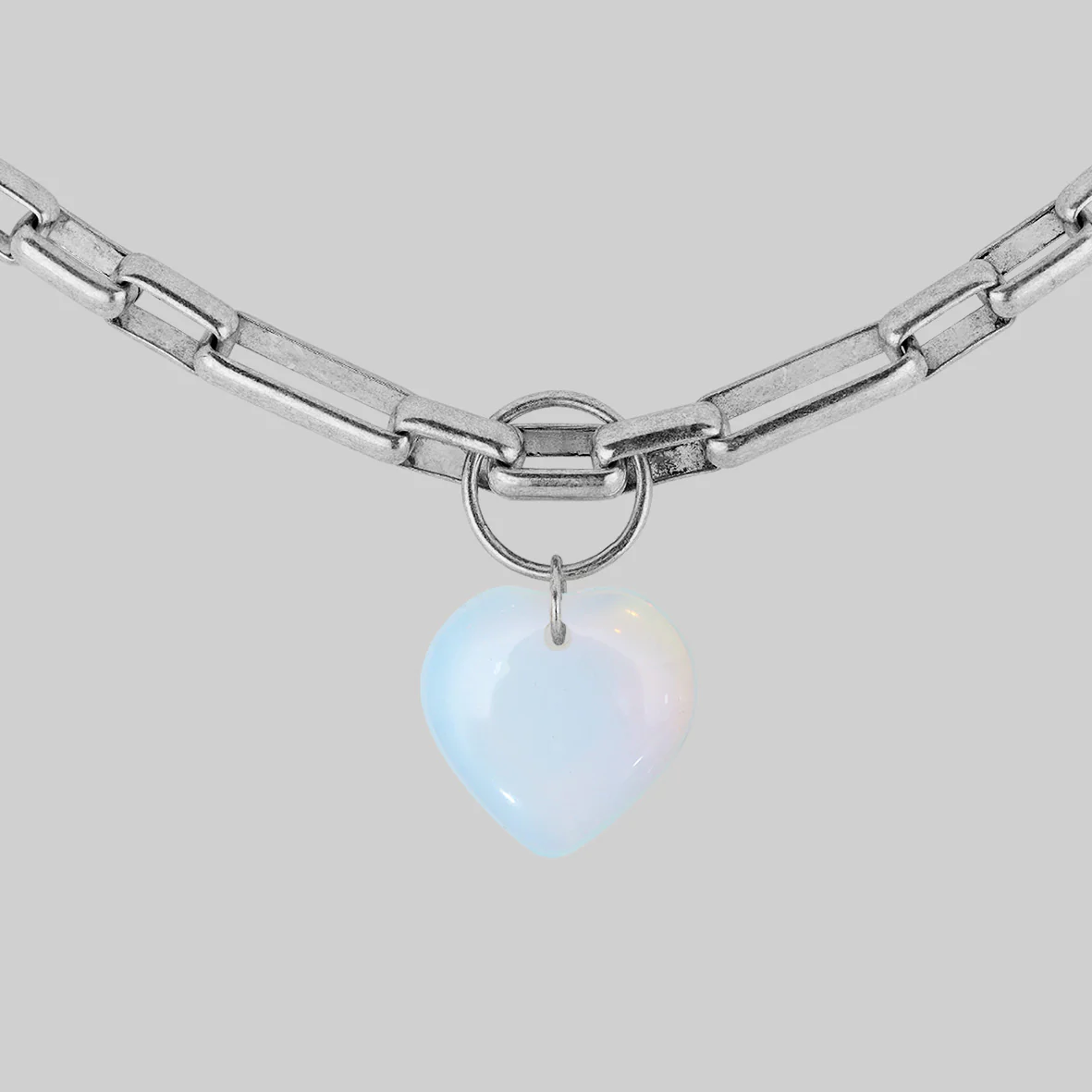 GLOBULAR. Chunky Link Chain Opalite Heart Collar - Silver - Image 2