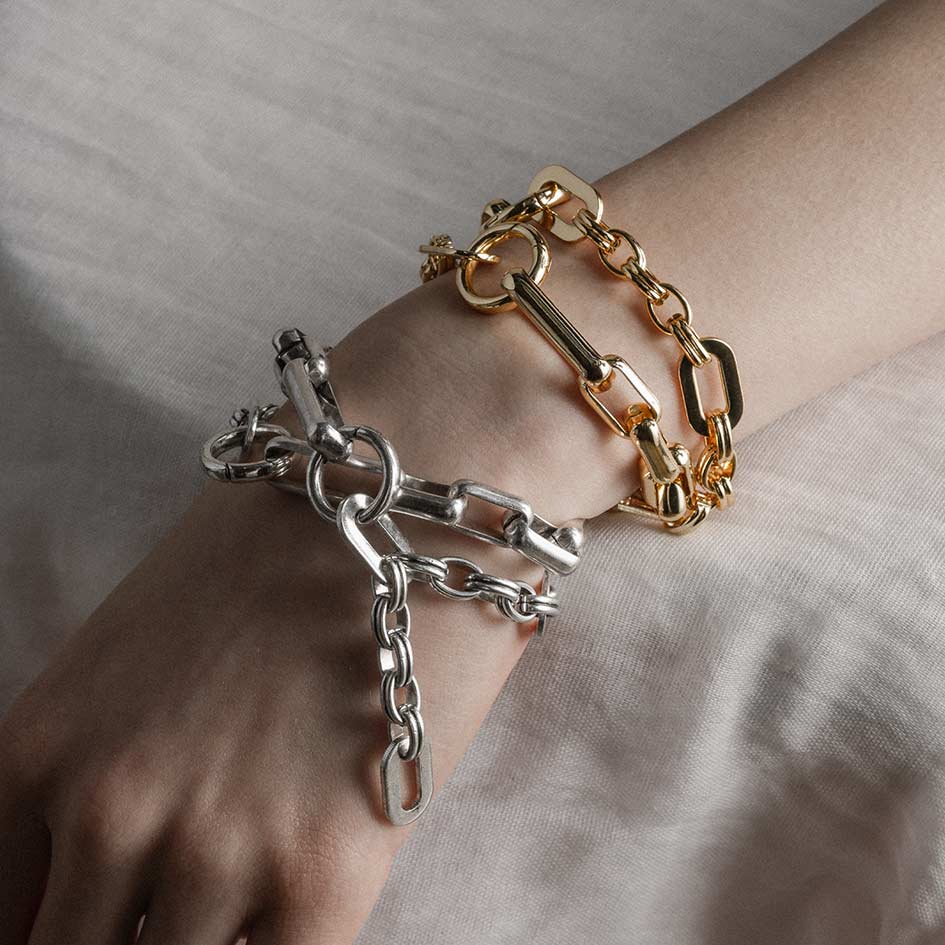 GWEN. Multi Wrap Chunky Bracelet - Gold
