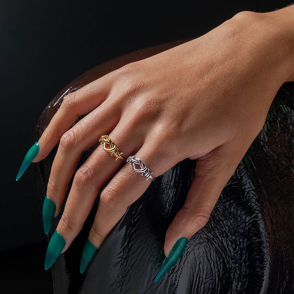 HARTLEY. Love Knot Ring - Silver - Image 3