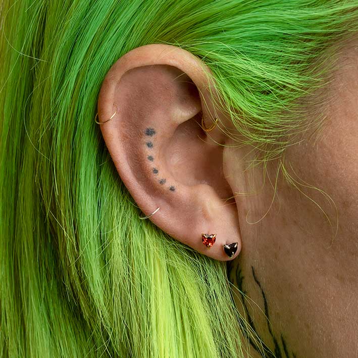 HEART & SOUL. Black Spinel Heart Stud Earrings - Silver - Image 2
