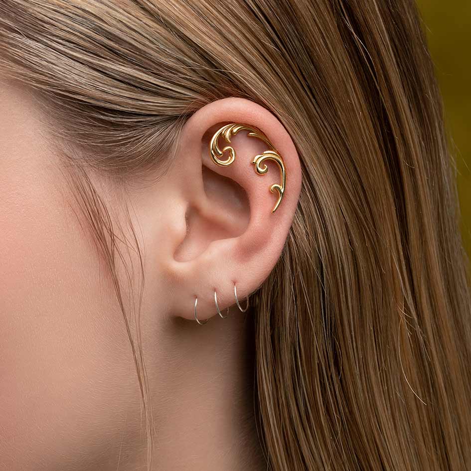 IMPERIAL. Ornate Flourish Arch Stud Earring - Gold - Image 2