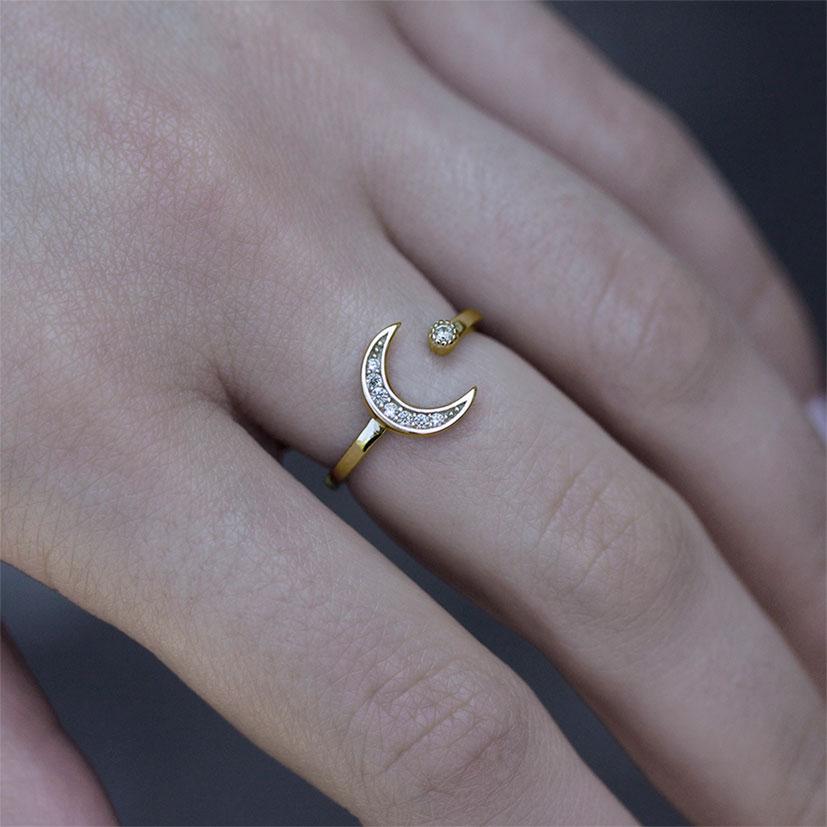 INDU. Moon & Star Gold Ring - Image 2