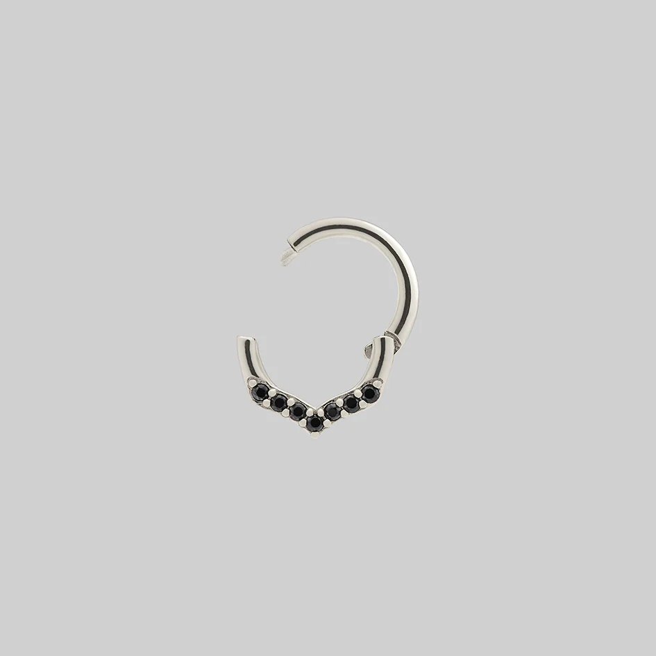 IZZY. Black Spinel Chevron Septum Clicker Ring - Silver - Image 3