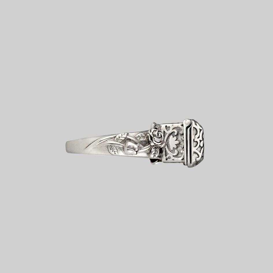LIFE & DEATH. Casket Box Opal Ring - Image 2