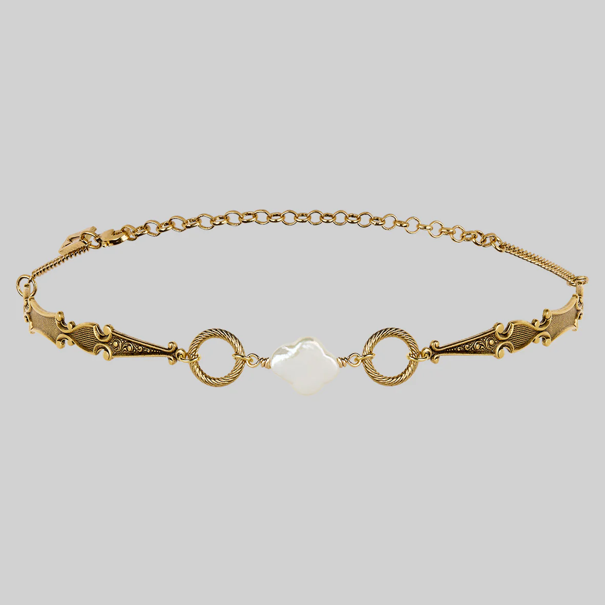 LUSTRE. Pearl Choker - Gold - Image 2