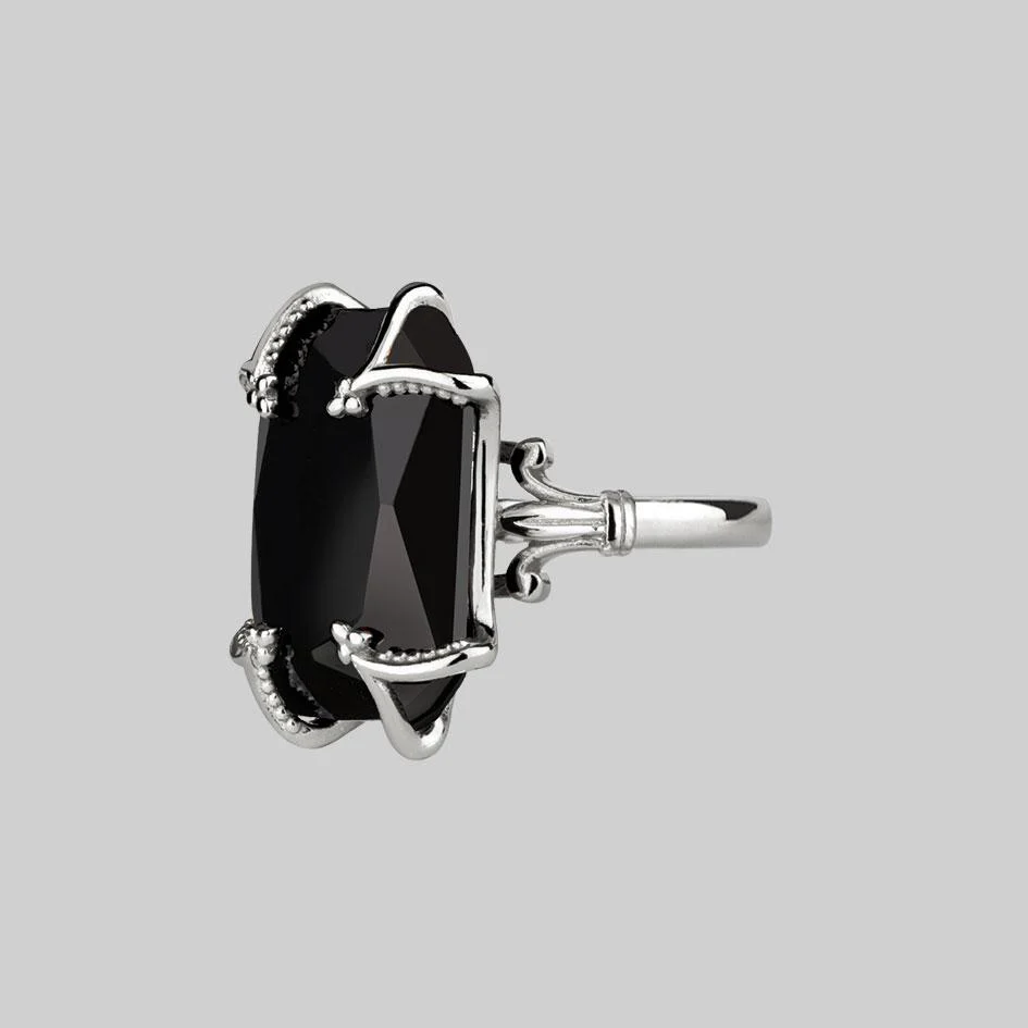 MAGDALENA. Black Spinel Gothic Ring - Silver - Image 3
