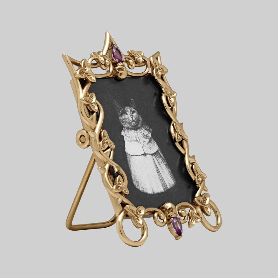 MALVOLIA. Ivy Remembrance Garden Amethyst Photo Frame - Gold - Image 3