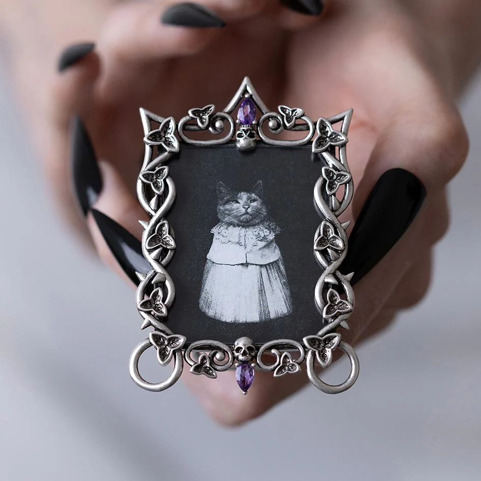 MALVOLIA. Ivy Remembrance Garden Amethyst Photo Frame - Silver - Image 2