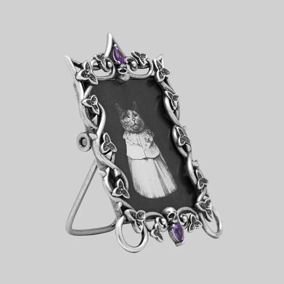 MALVOLIA. Ivy Remembrance Garden Amethyst Photo Frame - Silver - Image 3