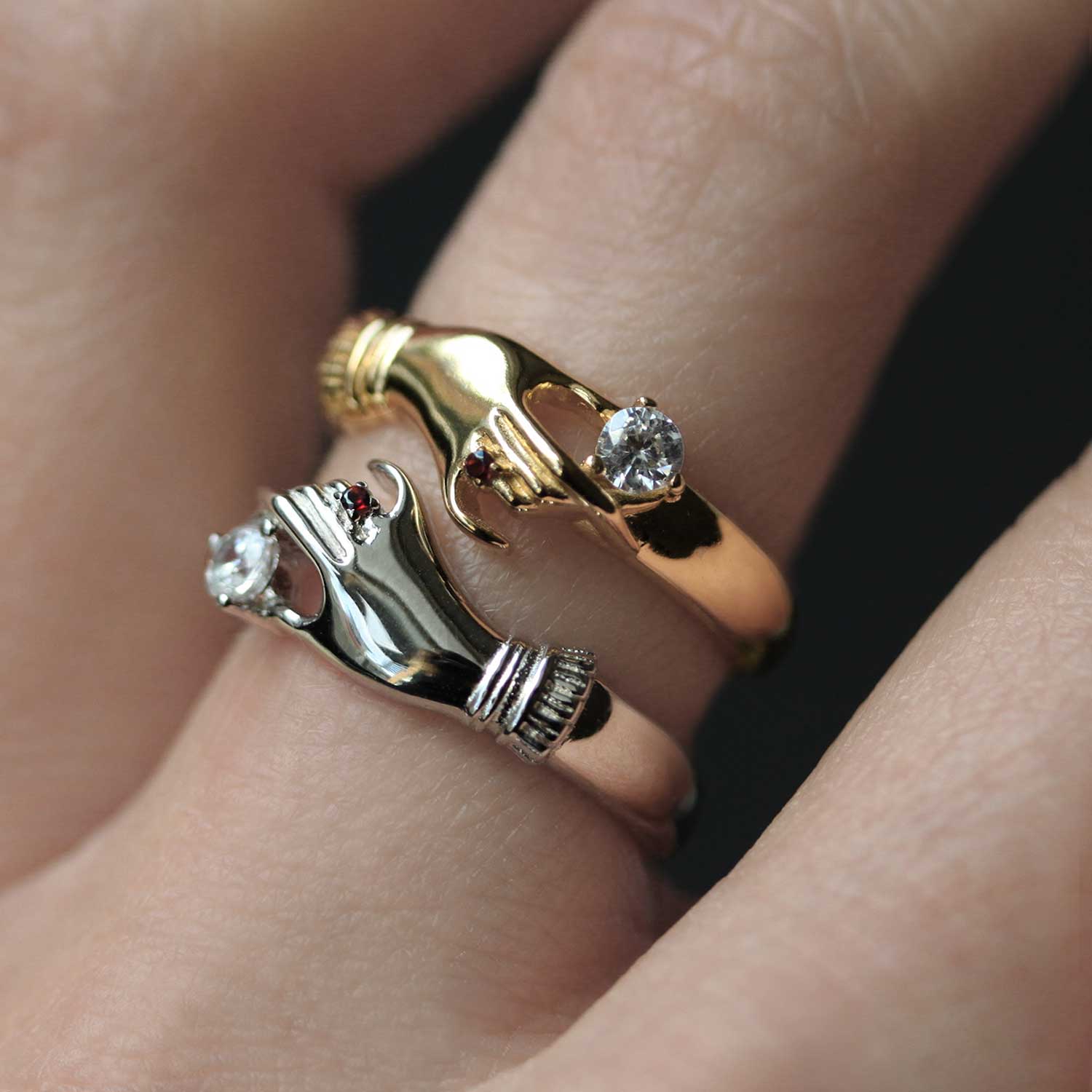 MILDRED. Disembodied Hand Gold Ring - Image 3