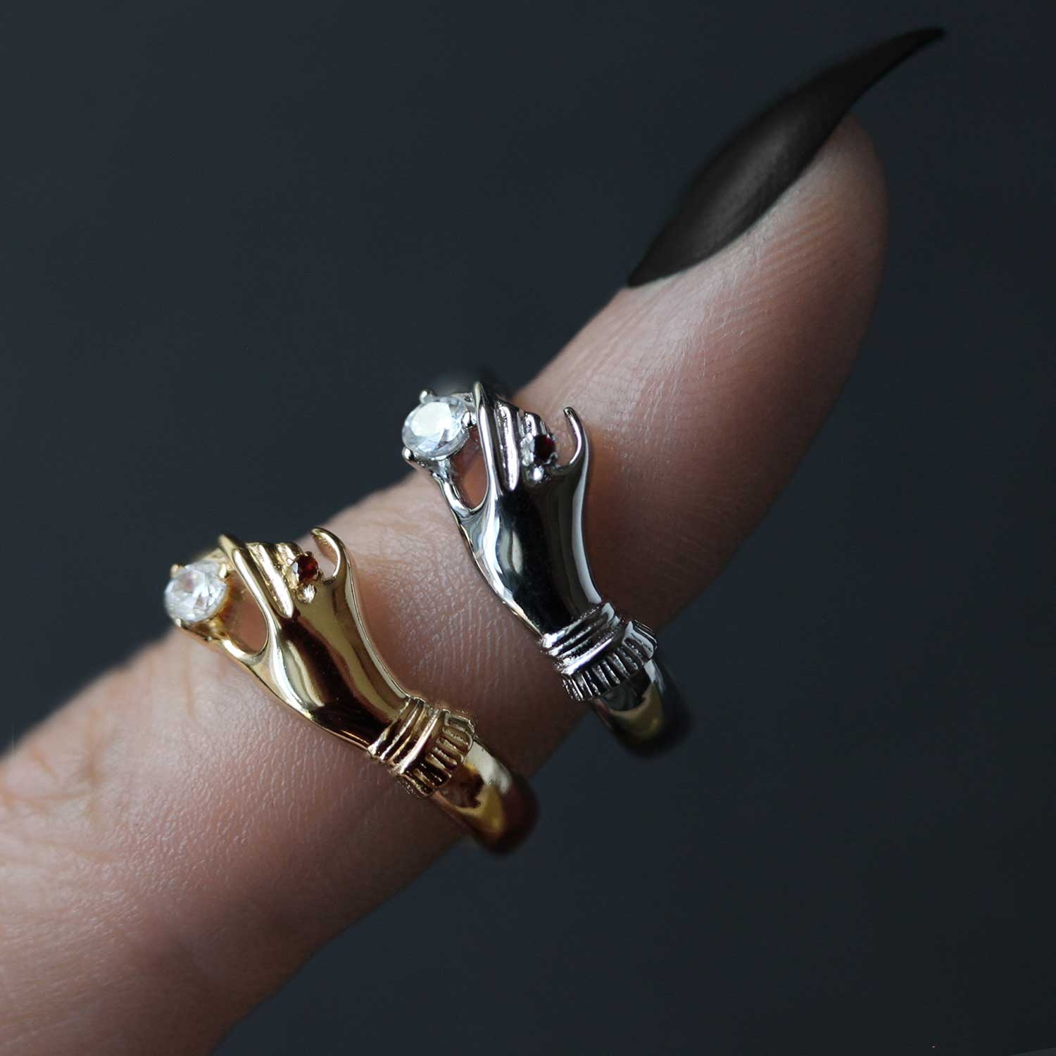 MILDRED. Disembodied Hand Gold Ring - Image 5