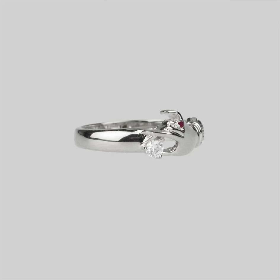 MILDRED. Disembodied Hand Silver Ring - Image 4