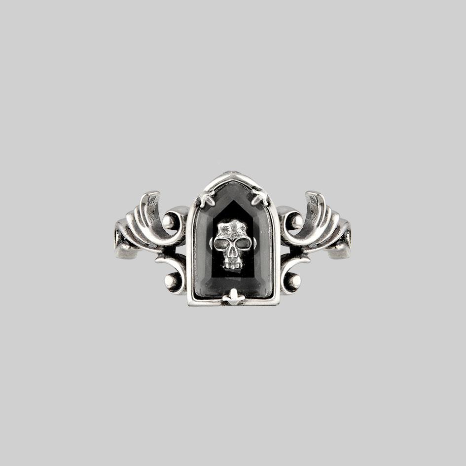 OMINOUS. Skull Under Glass™ Ring - Silver