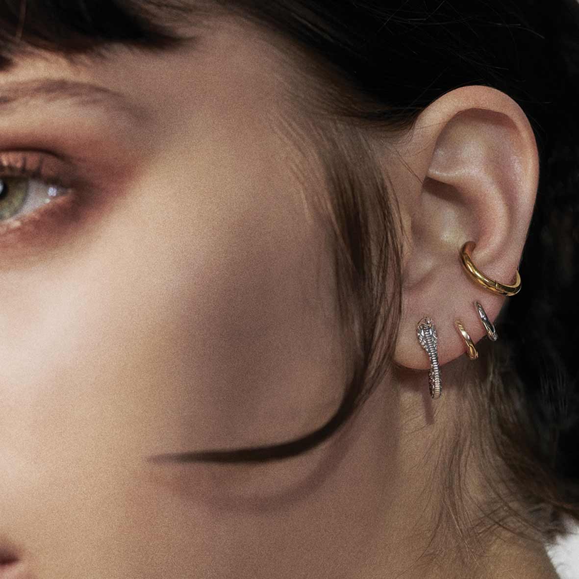 OPHIDIA. Mini Serpent Earrings - Silver - Image 2