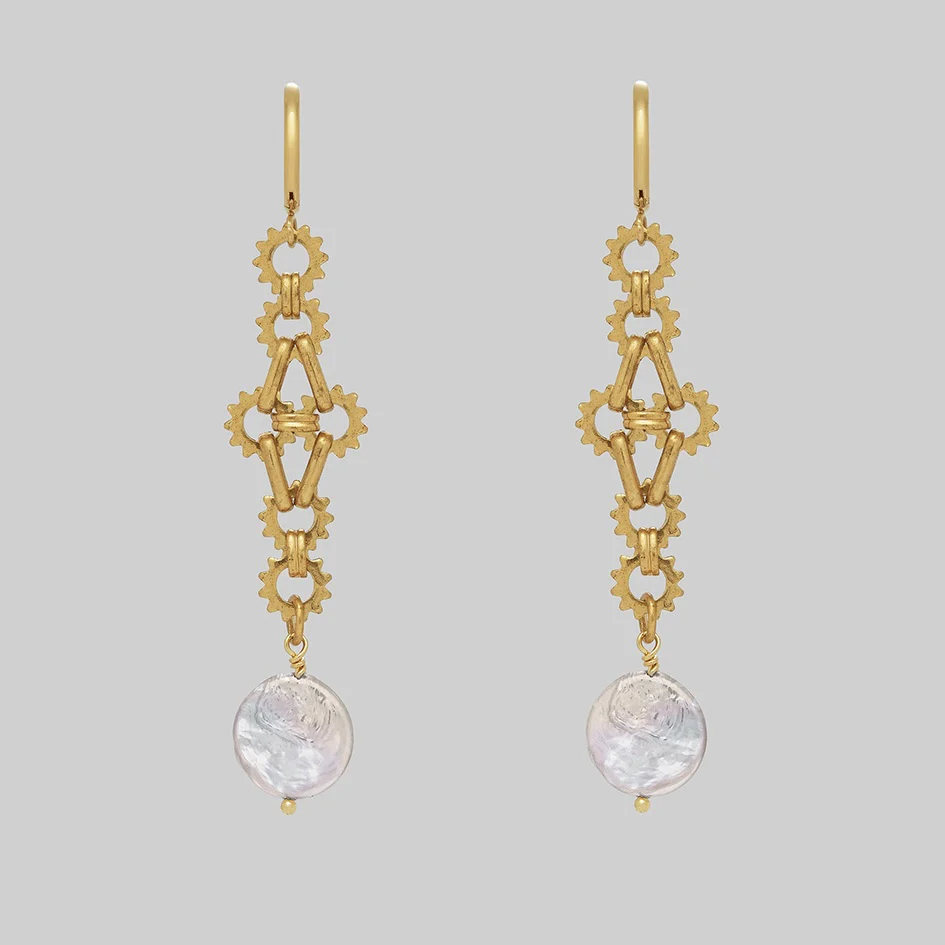 PLENUS. Full Moon Pearl Hoop Earrings - Gold
