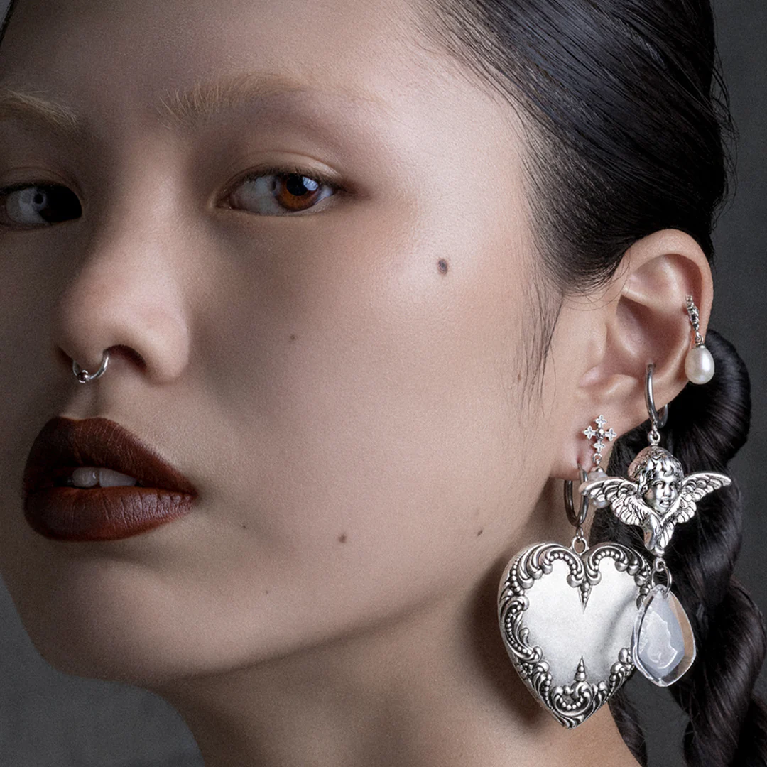 PORTRAIT. Ornate Heart Hoop Earrings - Silver - Image 3