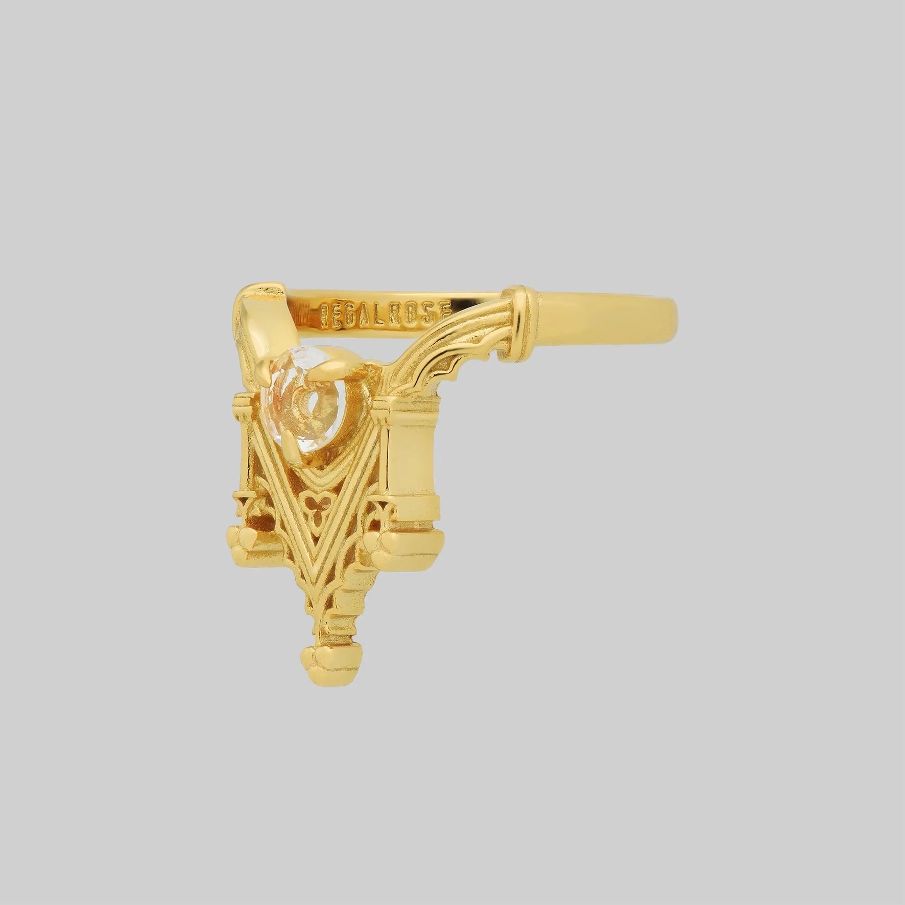 RELIQUARY. Gothic Trefoil Glass Ring - Gold - Image 3