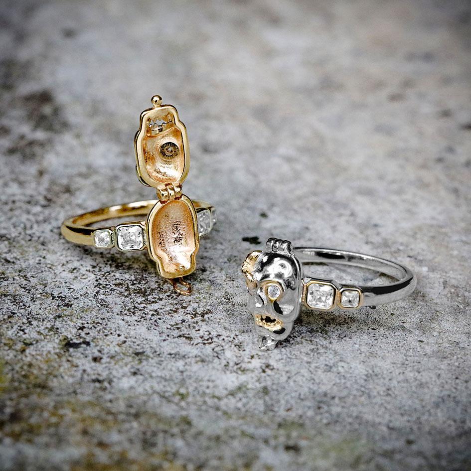 REVENANT. Skull Poison Box Ring - Gold - Image 2
