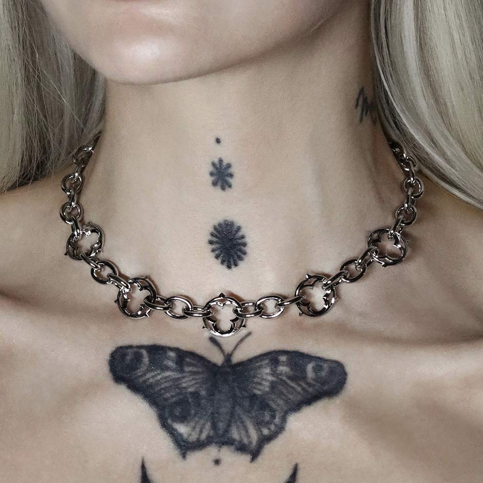 SANCTUM. Gothic Link Collar - Silver - Image 2