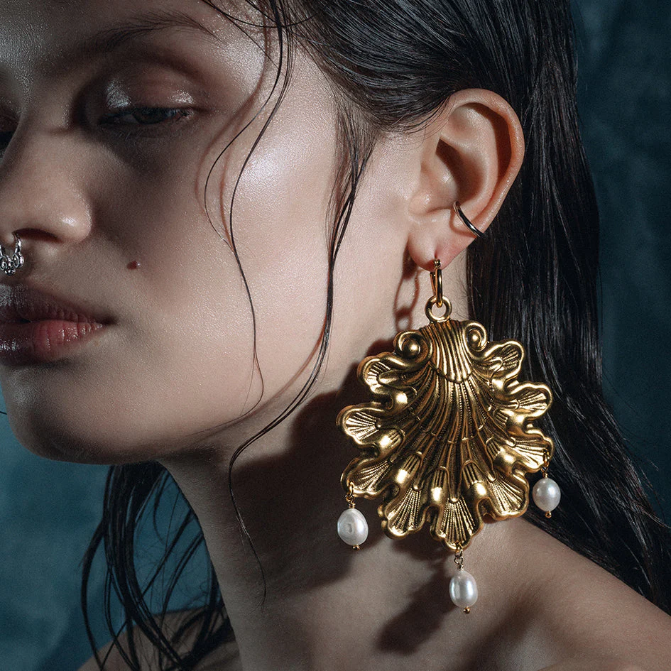 SYRENA. Ornate Seashell Pearl Hoop Earrings - Gold