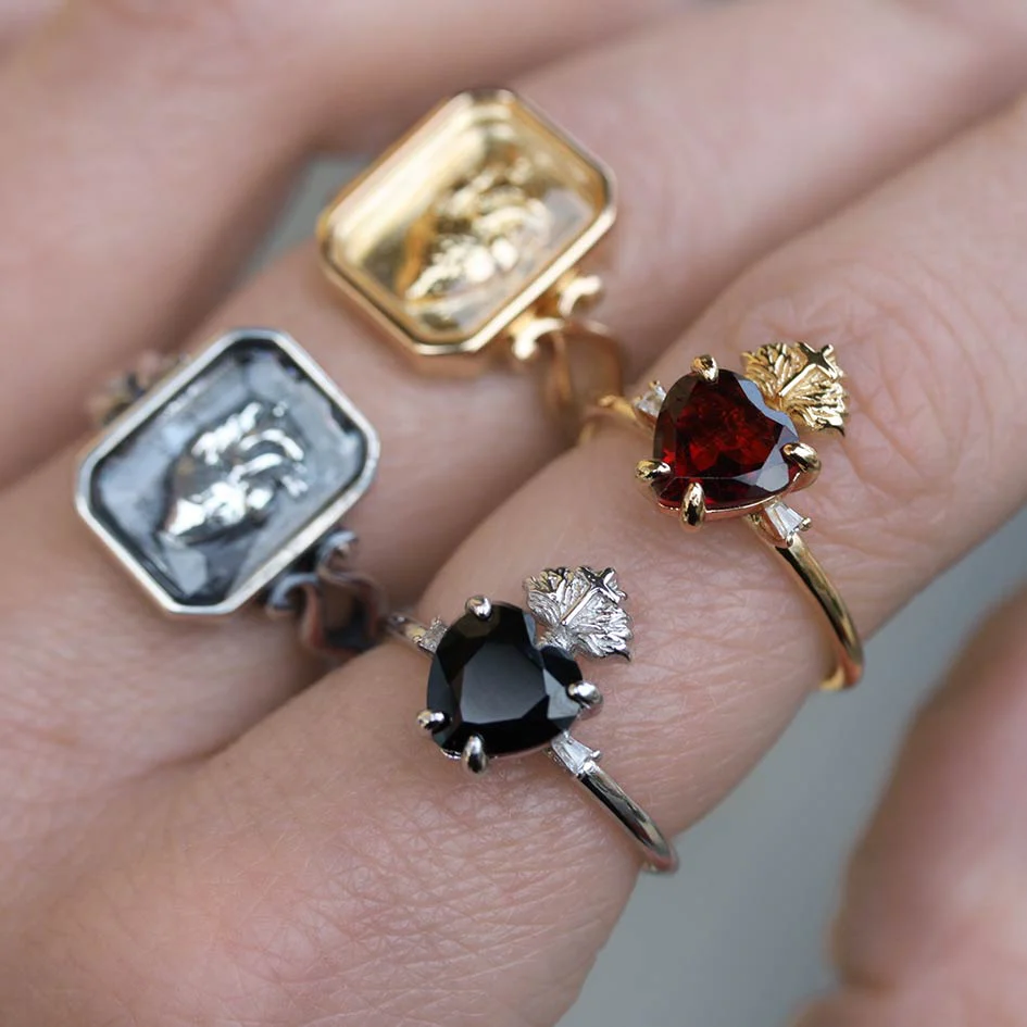 The Sacred Heart Garnet Ring - Silver - Image 3