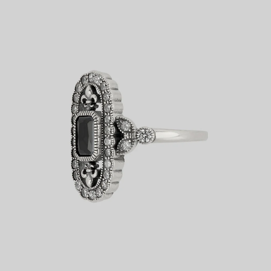 VANYA. Vampesque Black Onyx Ring - Silver - Image 3
