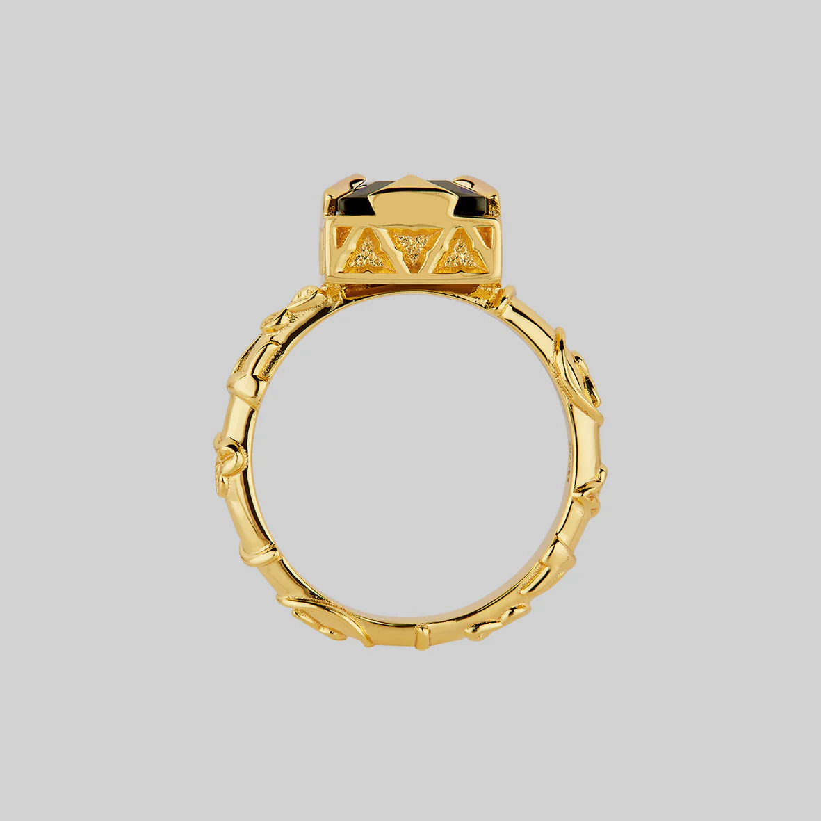 VAULT. Square Onyx & Ivy Ring - Gold - Image 3