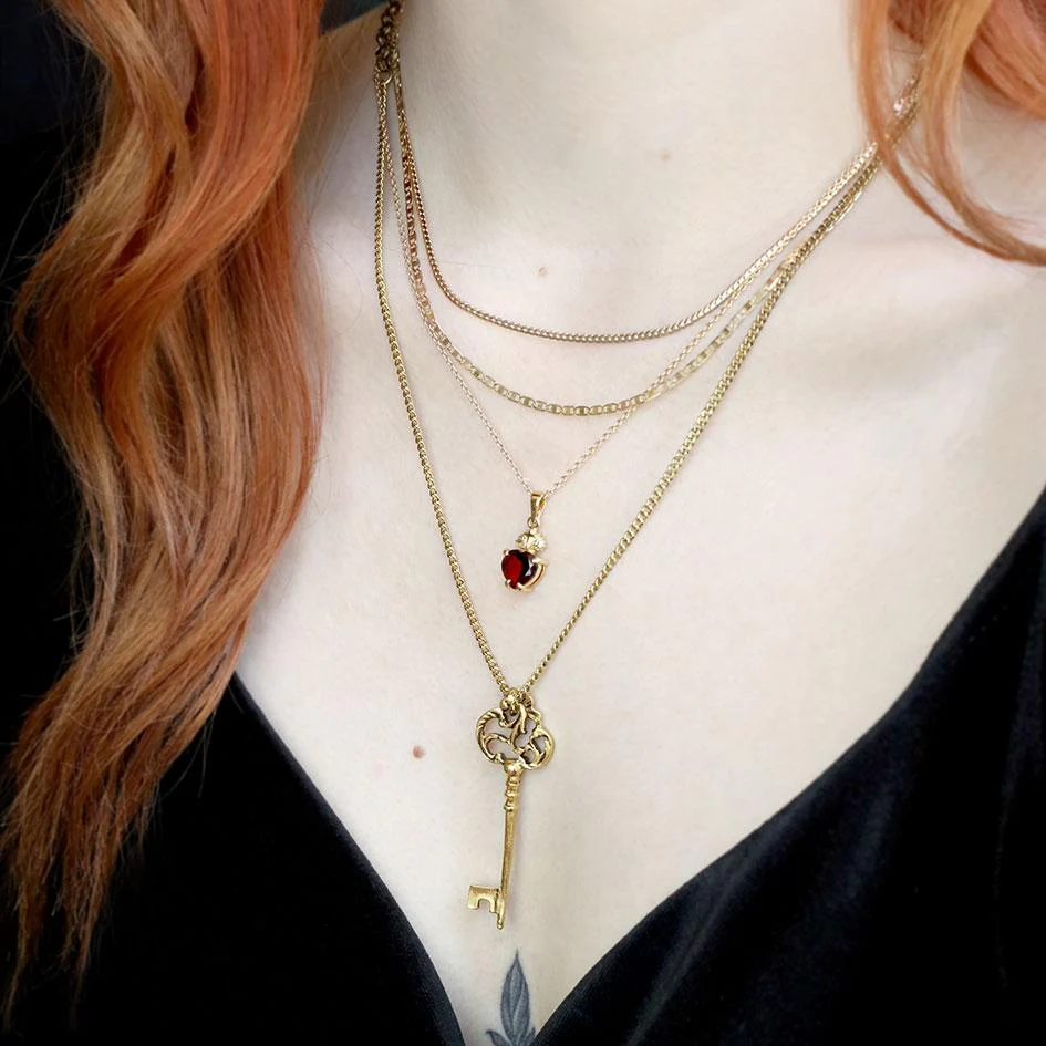VERONA. Skeleton Key Necklace - Silver - Image 3