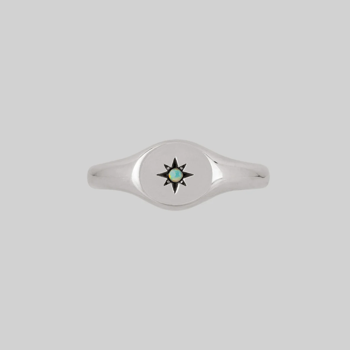 VICTORIA. Opal Signet Ring - Silver