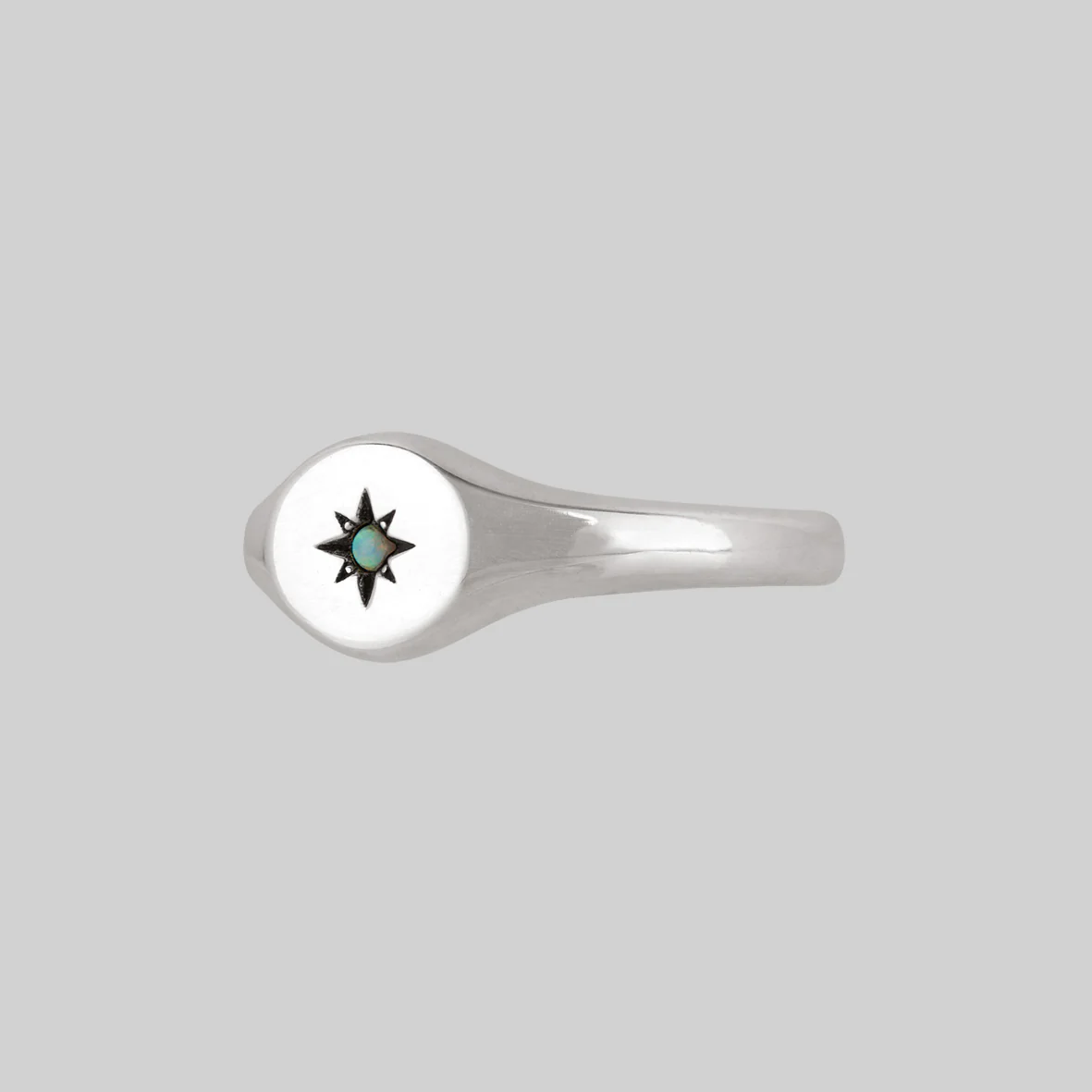 VICTORIA. Opal Signet Ring - Silver - Image 2