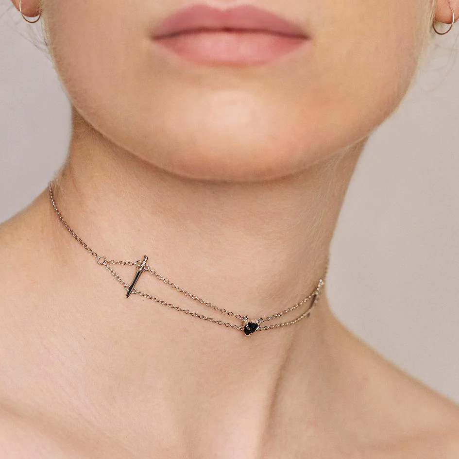 VINDICATE. Swords & Onyx Heart Choker - Gold - Image 2