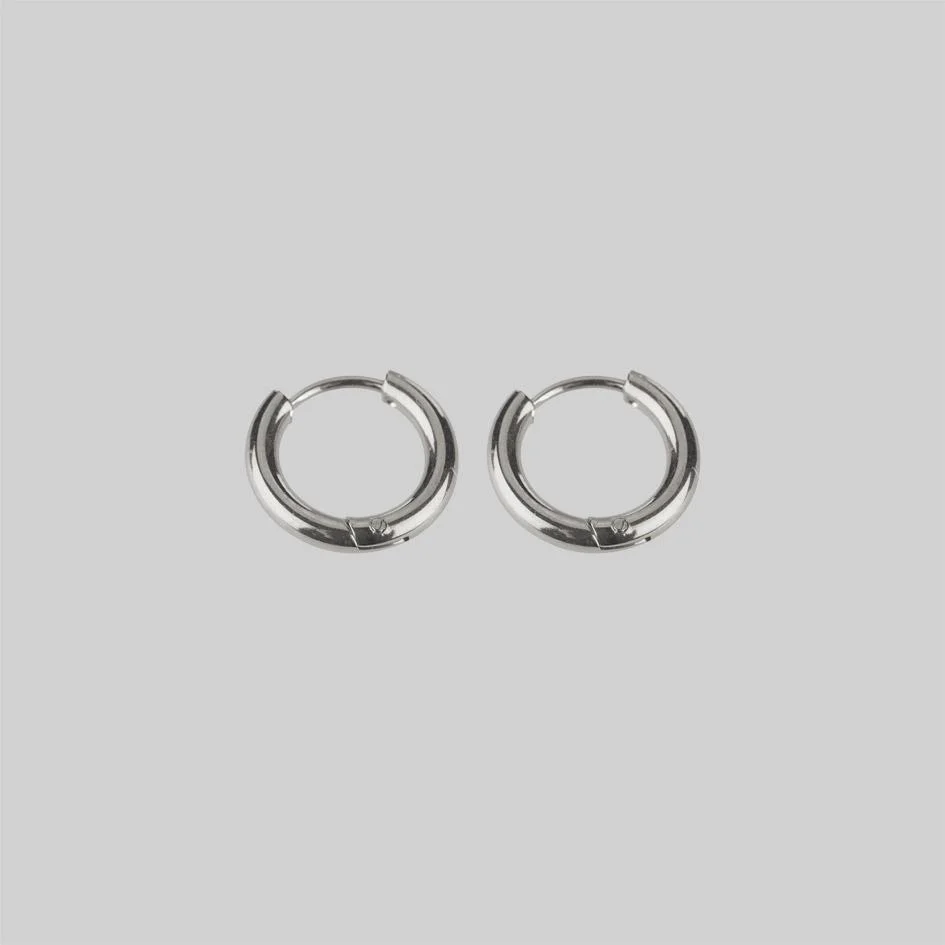 VITA. Hinge Huggie Hoop Earrings - Silver - Image 3